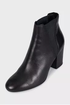Black leather ankle boots without fastening