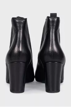 Black leather ankle boots without fastening