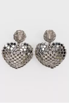 Clip-on earrings in the shape of a heart