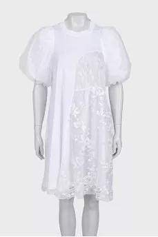 Loose dress embroidered with sequins
