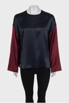 Silk jumper with red sleeves