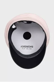Pink cap with branded embroidery