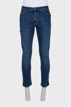 Men's cropped blue jeans