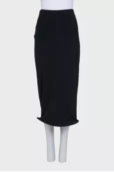 Black maxi skirt with tag
