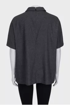 Gray blouse with short sleeves and tag