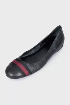Black leather ballet flats with decoration