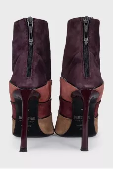 Suede ankle boots in a combination of colors