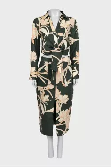 Linen green suit with a printed skirt