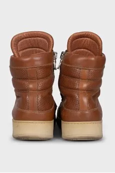Men's brown leather sneakers