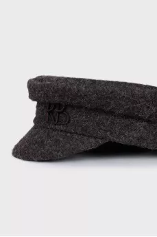 Brown cap with logo