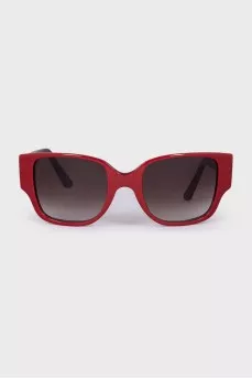 Red gradient tinted sunglasses