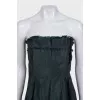 Fitted dress with a full skirt