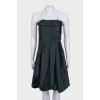 Fitted dress with a full skirt