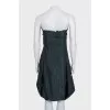 Fitted dress with a full skirt