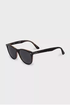 Солнцезащитные очки wayfarer коричневого цвета