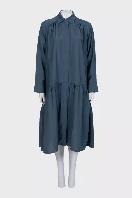 Blue loose-fitting dress with buttons