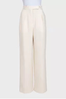 Beige straight-cut suit
