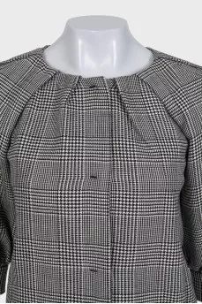Black and white jacket with short sleeves