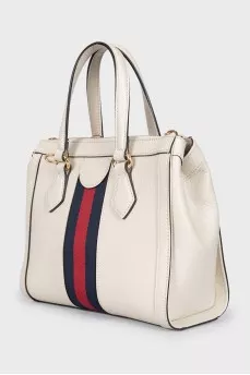 White Tote Ophidia