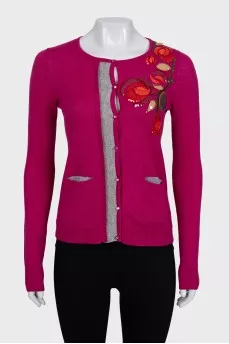 Pink cardigan with a patch