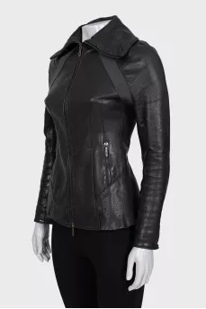 Black leather jacket with a collar