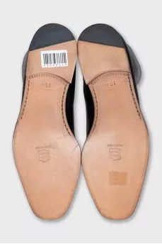 Men's leather boots with a zipper