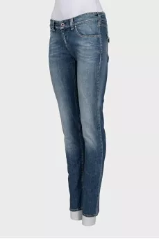 Blue skinny jeans with tag