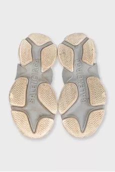 Білі кросівки з комбінованими вставками Triple S
