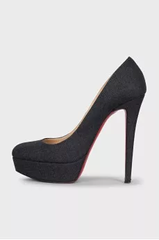 Black textile shoes