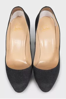 Black textile shoes