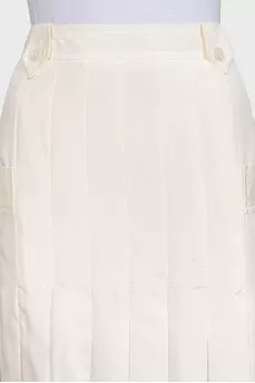 White skirt with patch pockets