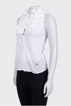 White sleeveless blouse with ruffles