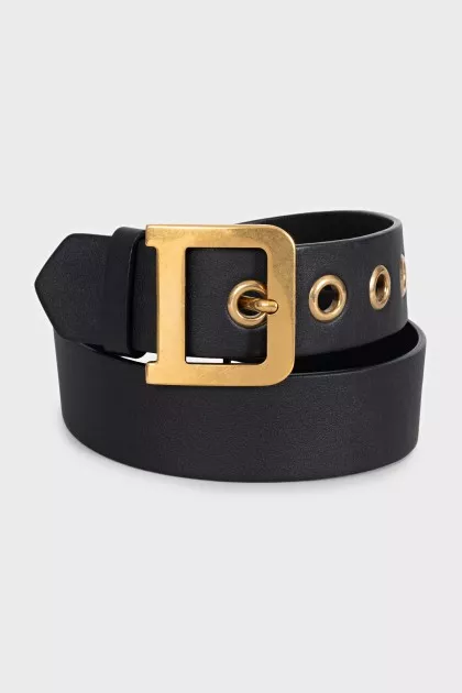 Leather belt with square buckle