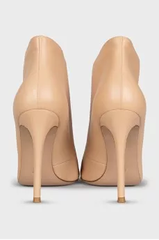 Beige Vamp ankle boots