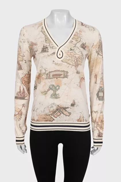 Tapered-fit pullover with a print