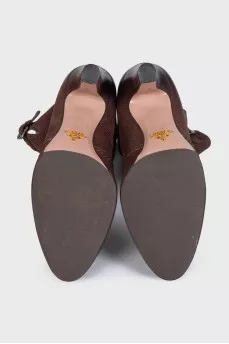 Brown leather heeled boots