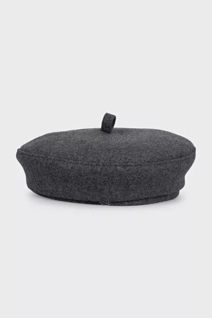 Gray wool beret