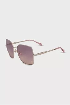 Sunglasses with pink lenses