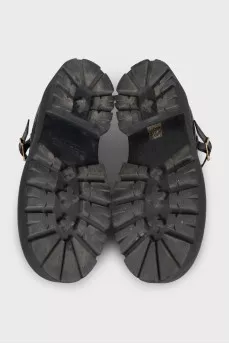 Black embossed leather shoes