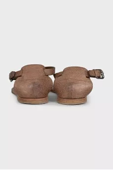 Brown leather flat sandals
