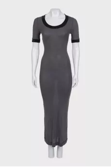 Bodycon dress with distressed collar