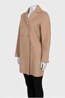 Straight-cut button-down coat
