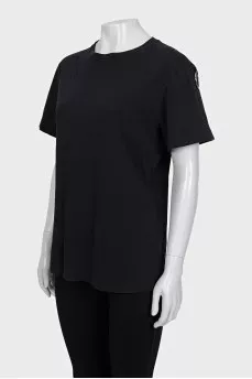 Black straight-cut printed T-shirt