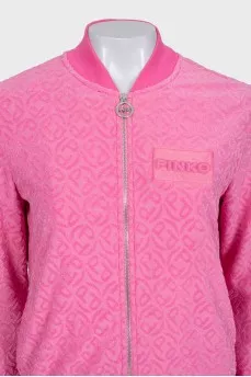Pink suit with straight-cut shorts