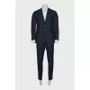 Men's straight-cut suit made of wool and silk