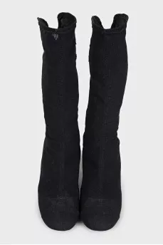 Mesh boots with heels