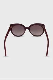 Gradient sunglasses with red frames