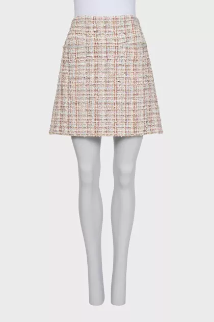 Fitted tweed skirt
