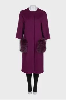 Straight-cut wool coat with fur pockets