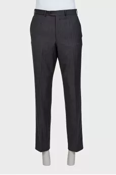 Men's dark gray suit with trousers